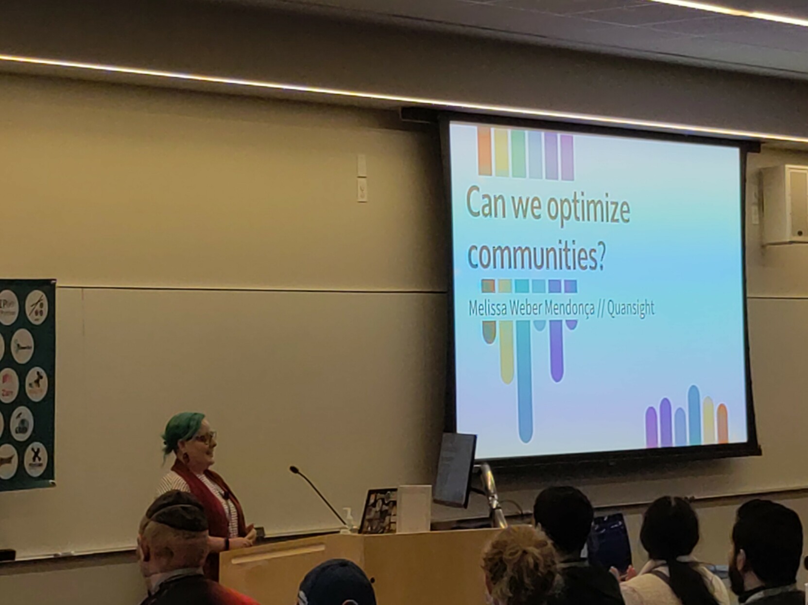 Photo of Melissa Mendonça starting her talk at PyData NYC